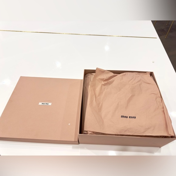 Miu Miu
Bow-front suede and wicker platform sandals - Picture 7 of 12